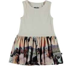 Como Dresses